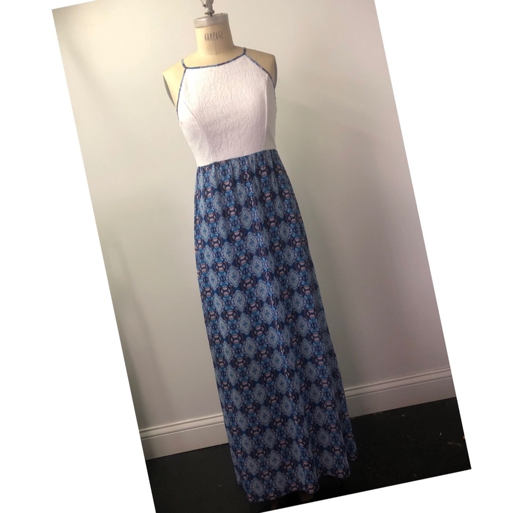 Maxi Dress!!